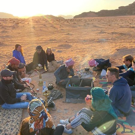 Wadi Rum Mundo Camp 亚喀巴 外观 照片