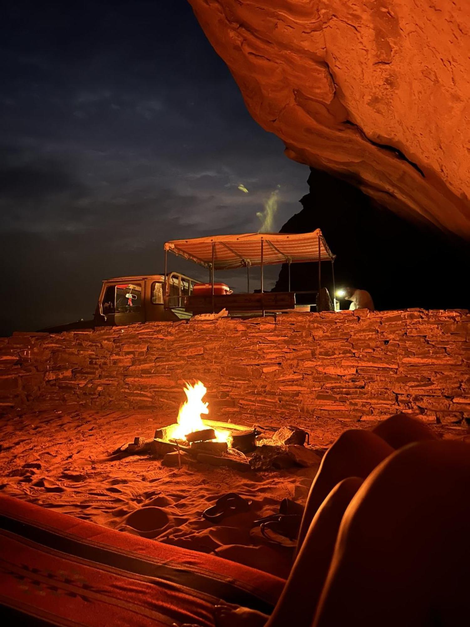 Wadi Rum Mundo Camp 亚喀巴 外观 照片