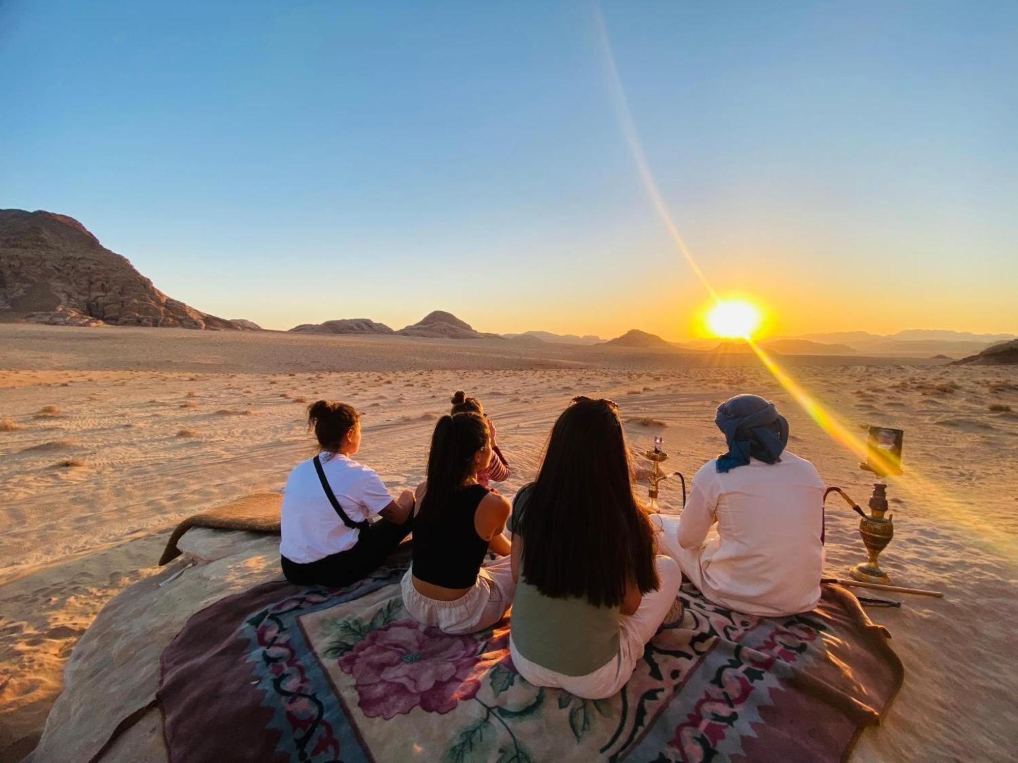 Wadi Rum Mundo Camp 亚喀巴 外观 照片