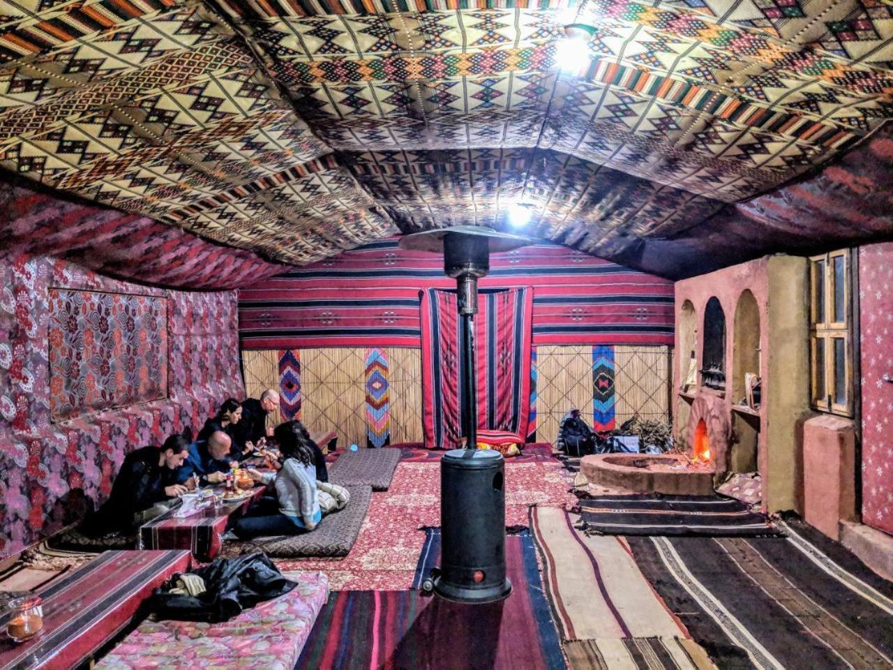 Wadi Rum Mundo Camp 亚喀巴 外观 照片